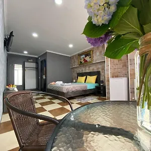 West Hotel Batumi